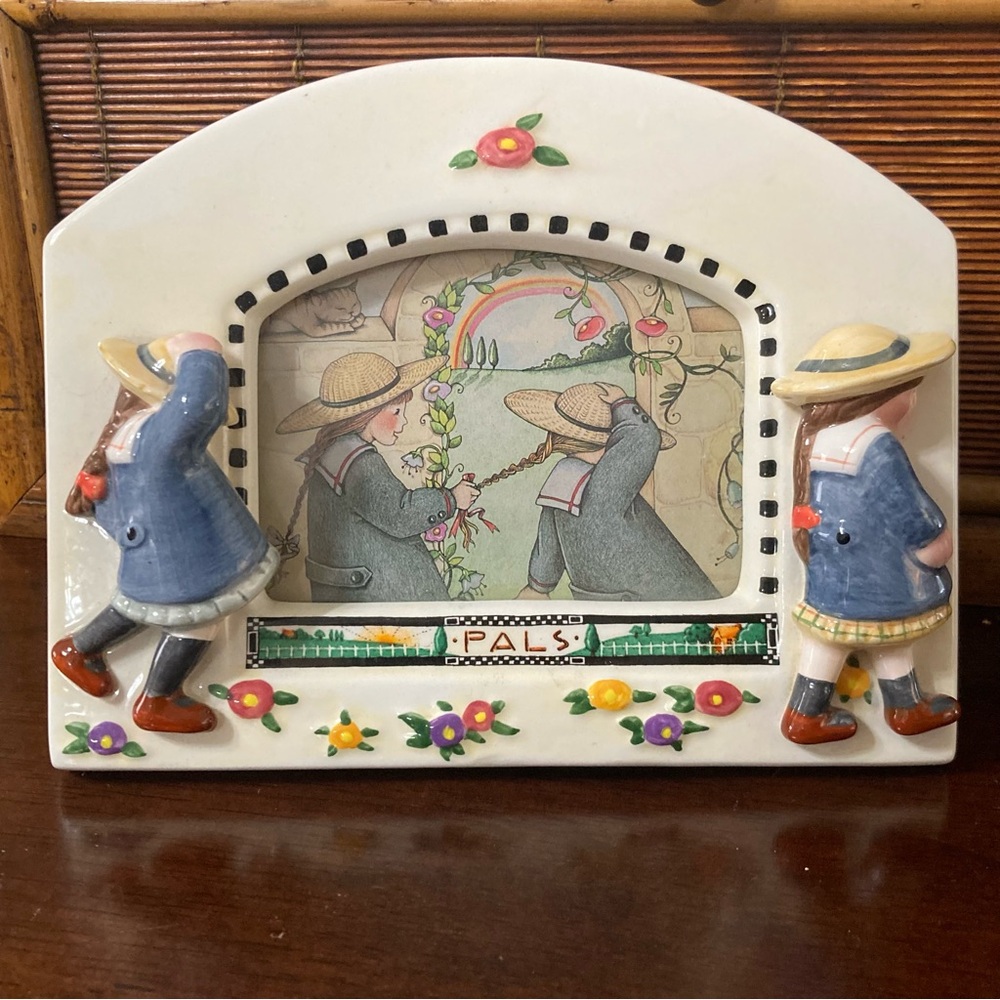 Vintage Ceramic Mary Engelbreit 1994 Frame- Excellent Condition! Never used.